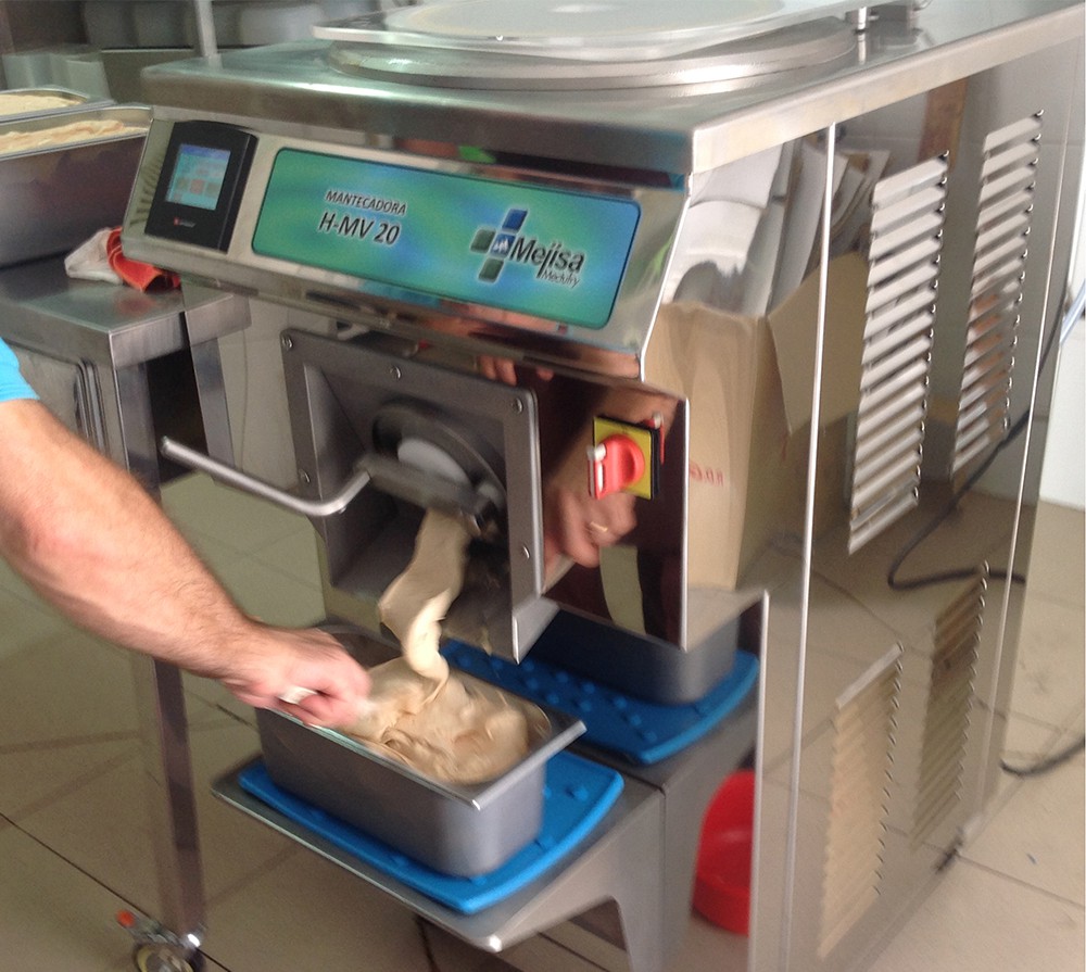 Nueva mantecadora vertical para heladerías